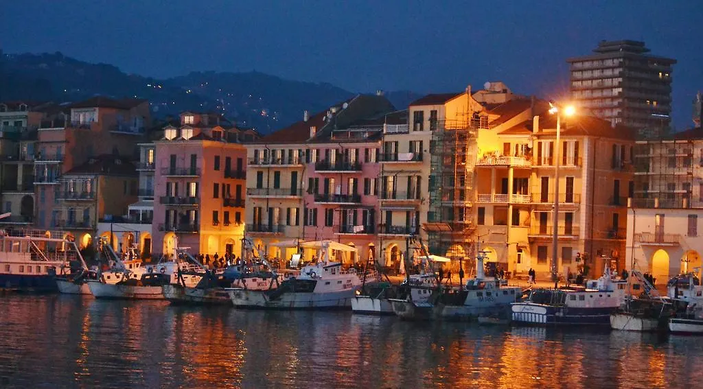 Da Alessia Apartment Riva Ligure